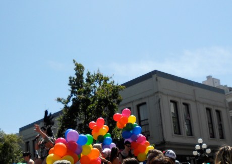 A perfect summer day to celebrate our Pride. The Hush float ends the parade with a powerful singer and lots of balloons.