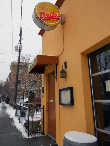 I knowI say this often, but one of the best bennies I've ever had. The Farmer's Breakfast was also amazing!