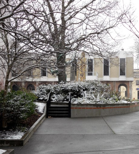 Entering into Centennial Square from Fisgard Street.