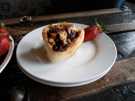 dkn_ChocolateWalnutBuns2