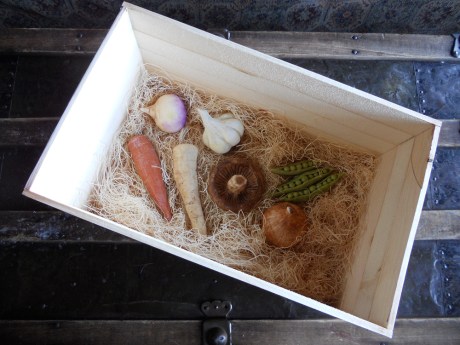 And the second layer – vegetables – also in the same lovely scents as the fruits.