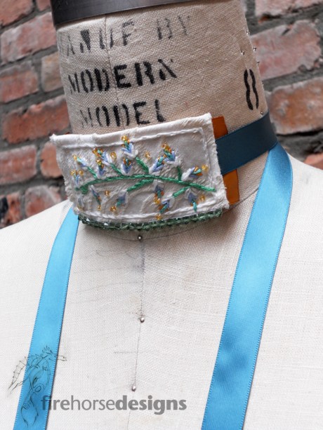 embrioderybluegoldribbon_october2016_a